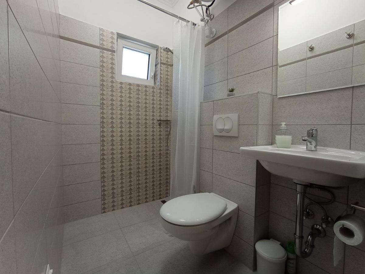 Relax Apartment Fonyod Ngoại thất bức ảnh