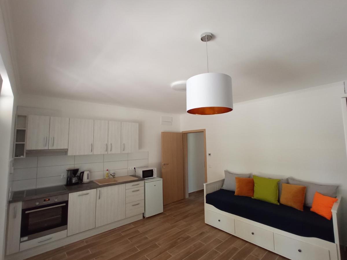 Relax Apartment Fonyod Ngoại thất bức ảnh