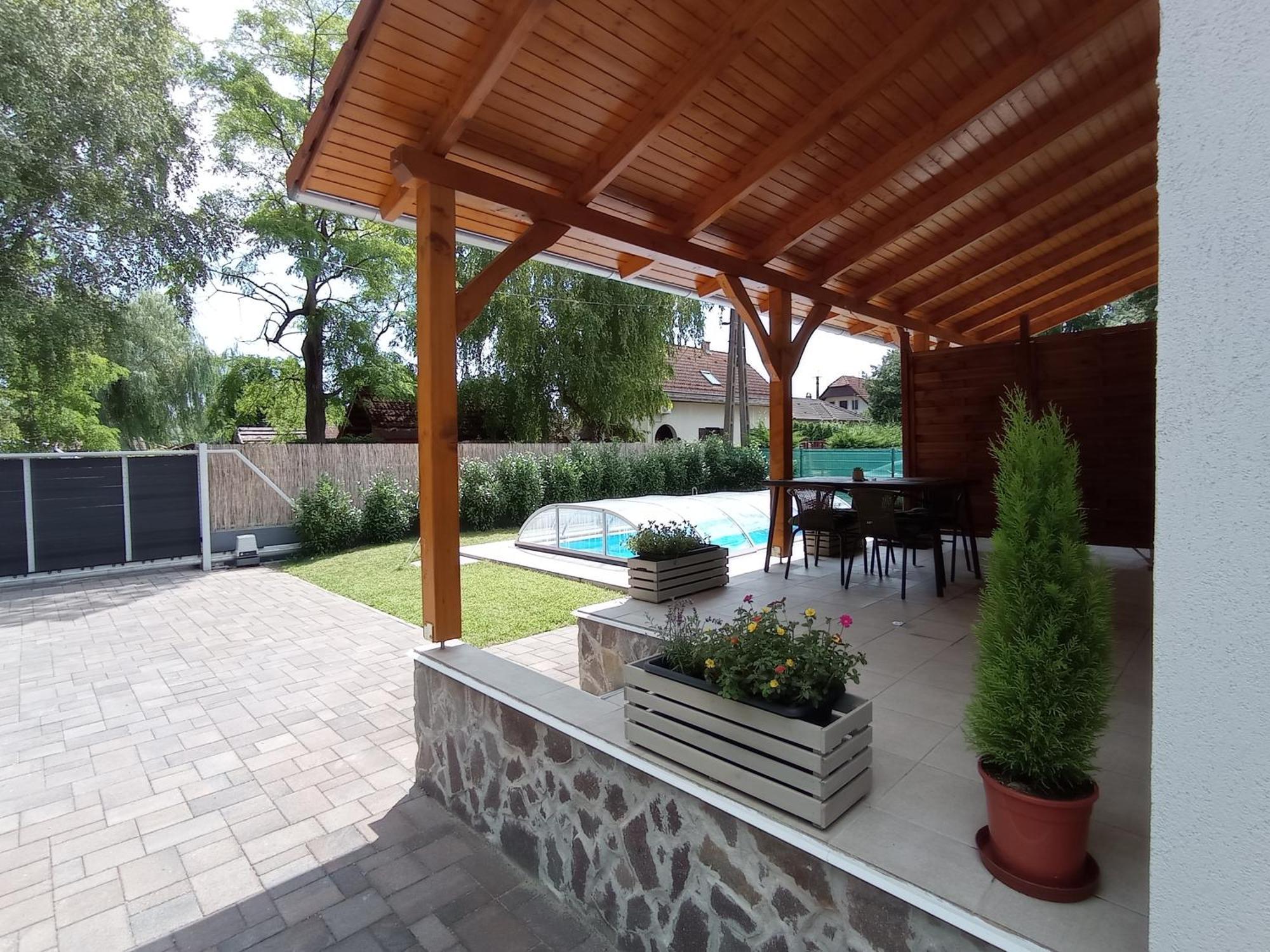 Relax Apartment Fonyod Ngoại thất bức ảnh